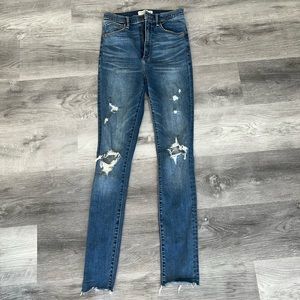 Abercrombie & Fitch Super Skinny Jeans